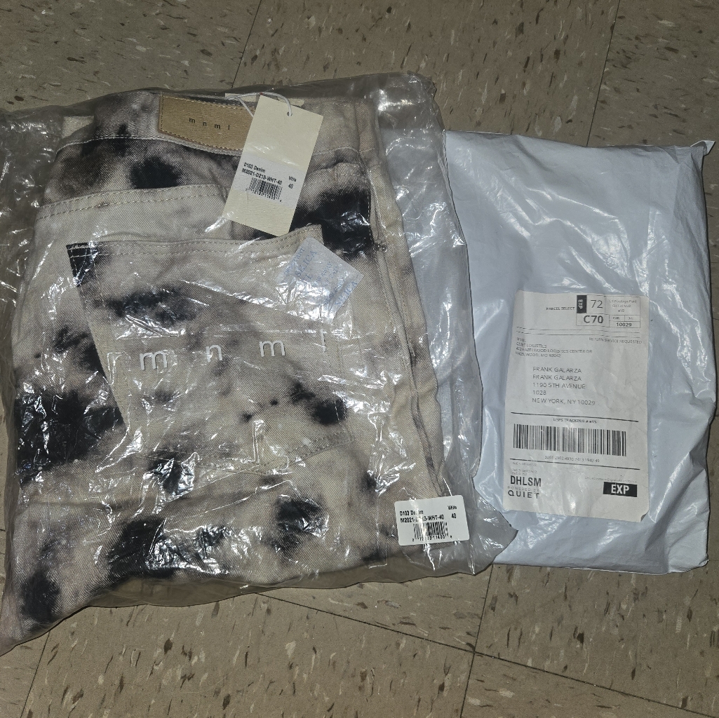 Brand New Mnml Straight Denim